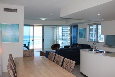 Blue C Coolangatta - Accommodation Newcastle 32