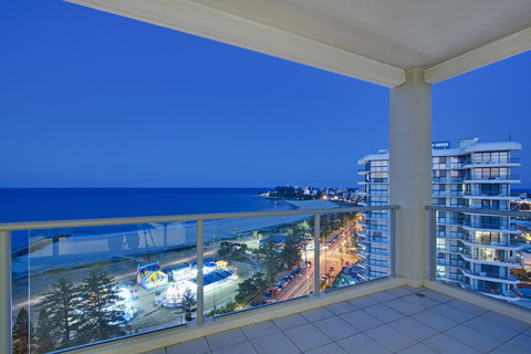 Blue C Coolangatta - Accommodation Newcastle 1