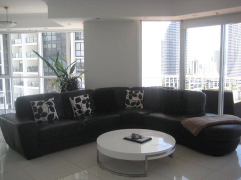 Bel Air On Broadbeach - Official - Accommodation Newcastle 15