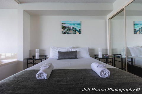 La Promenade - Accommodation Newcastle 10