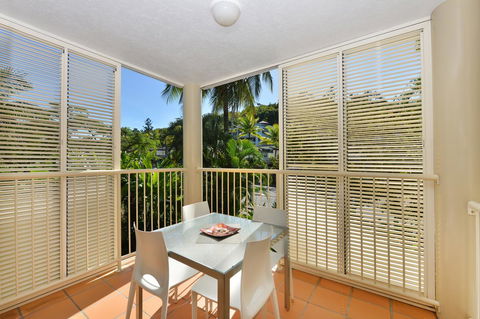 Port Douglas Apartments - Adults Only Oasis - Accommodation Newcastle 6