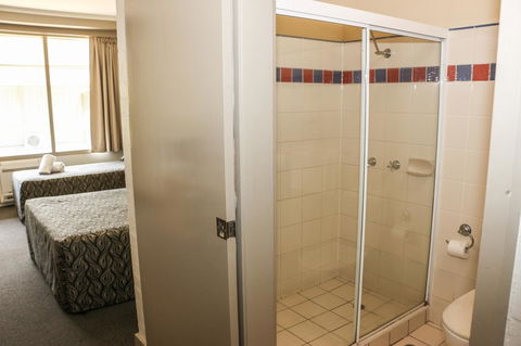 Salisbury Hotel Motel - Accommodation Newcastle 13