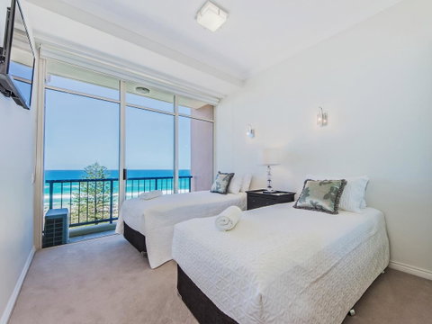 Oceana On Broadbeach - Accommodation Newcastle 16