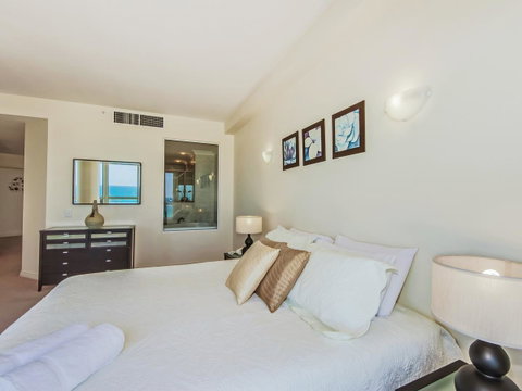 Oceana On Broadbeach - Accommodation Newcastle 3