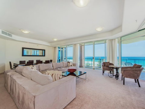 Oceana On Broadbeach - Accommodation Newcastle 8