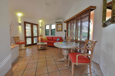 Martinique On Macrossan - Accommodation Newcastle 4