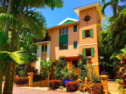 Martinique On Macrossan - Accommodation Newcastle 0