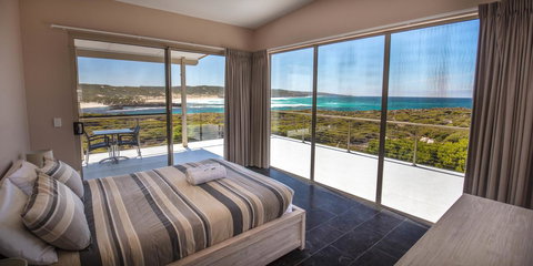 Hanson Bay Cabins - Accommodation Newcastle 9