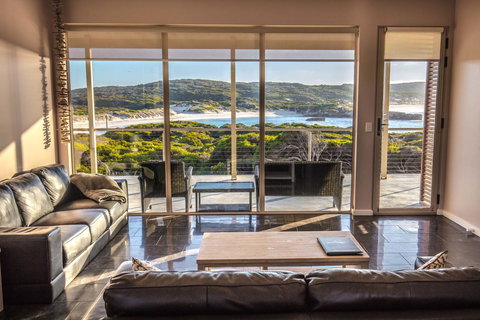 Hanson Bay Cabins - Accommodation Newcastle 12