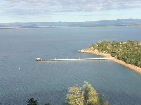 Tropical Palms Resort & 4WD Hire - Accommodation Newcastle 11