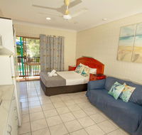 Tropical Palms Inn Resort - Accommodation Newcastle
