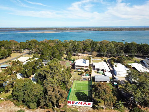 Waterfront At White Patch - Accommodation Newcastle 41