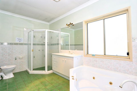 Waterfront At White Patch - Accommodation Newcastle 37