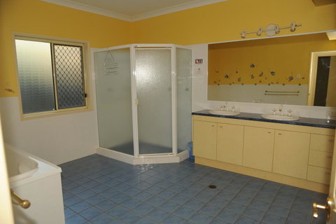 Waterfront At White Patch - Accommodation Newcastle 5