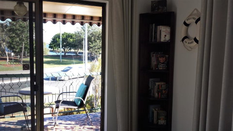 Cloud 8 On Welsby - Accommodation Newcastle 15