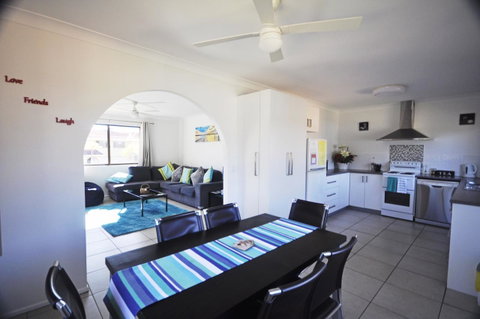 Cloud 8 On Welsby - Accommodation Newcastle 0