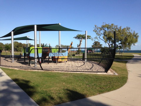 Keith\'s Place, 1 Of The 3 Most Popular Units On Bribie - Accommodation Newcastle 42