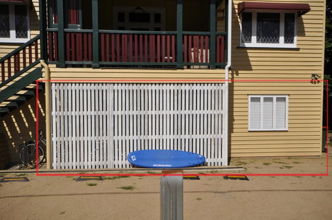 Retro Beach Flat - Accommodation Newcastle 1
