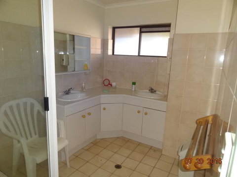 The Gums Anchorage - Accommodation Newcastle 11