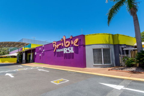 Lowset, Pet Friendly Cottage - Sunset Ave, Bongaree - Accommodation Newcastle 4
