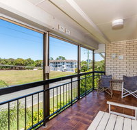 Spacious Unit overlooking Moreton Bay - Boyd St Woorim - Accommodation Newcastle