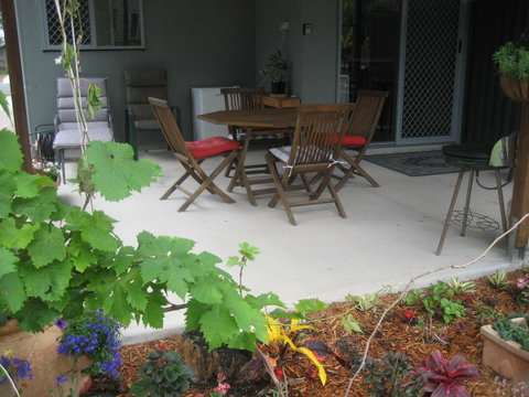 Sue's Place - Accommodation Newcastle 2