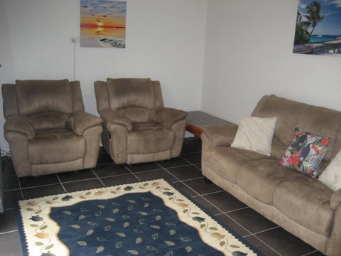 Sue's Place - Accommodation Newcastle 0