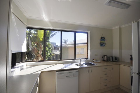 Crystal Waters On The Beach - Accommodation Newcastle 14