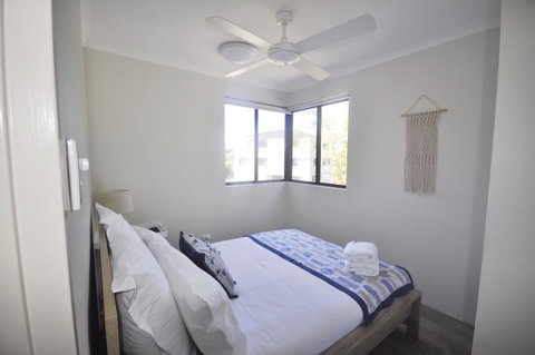 Crystal Waters On The Beach - Accommodation Newcastle 7