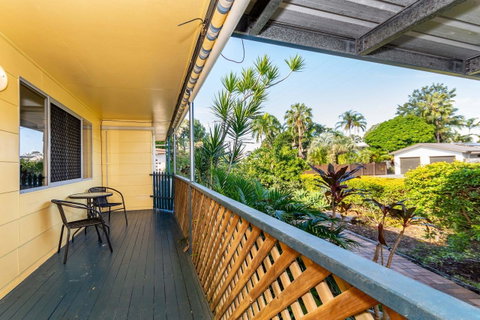 Pet Friendly Cottage In The Heart Of Bribie - Wirraway St, Bongaree - Accommodation Newcastle 14