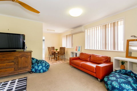 Short Stroll To Surf Beach - North Street, Woorim - Accommodation Newcastle 17