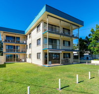 Great Views ground floor unit Clearview Apartments South Esplande Bongaree - Accommodation Newcastle