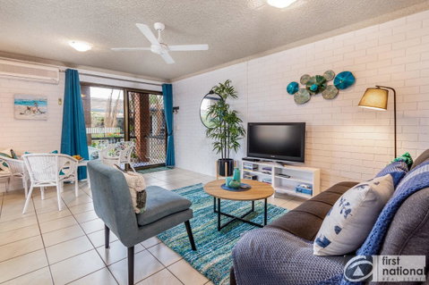 Air Conditioned Unit Stones Throw To The Waterfront. - Accommodation Newcastle 10