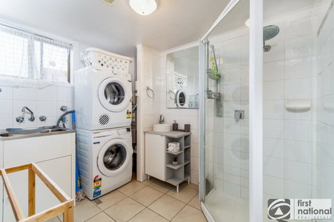 Air Conditioned Unit Stones Throw To The Waterfront. - Accommodation Newcastle 17
