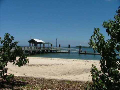 Air Conditioned Unit Stones Throw To The Waterfront. - Accommodation Newcastle 6