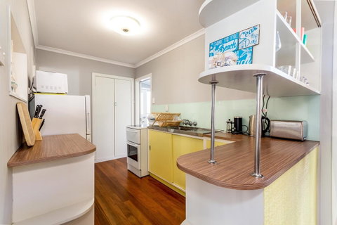 Fabulous Family Destination In Paradise Parade, Bongaree - Accommodation Newcastle 15