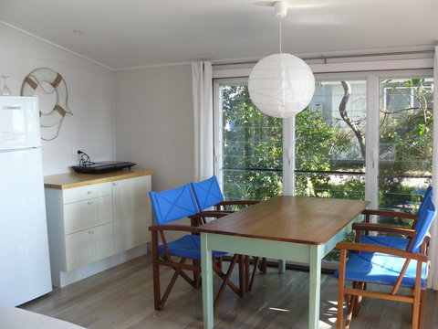 Sea Shanties - Accommodation Newcastle 1