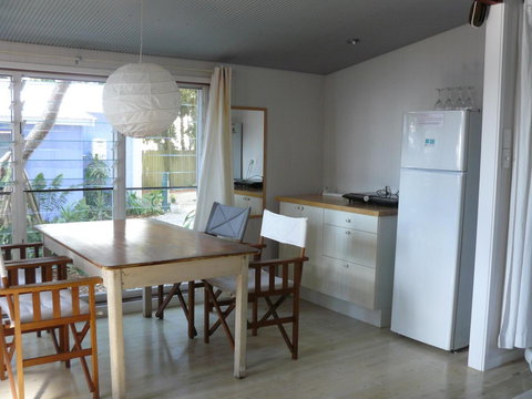 Sea Shanties - Accommodation Newcastle 11