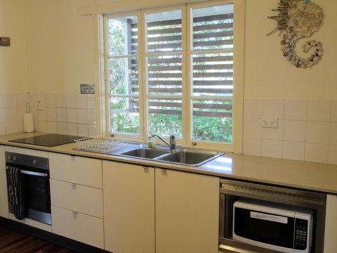 Frenchmans Cottage - Accommodation Newcastle 12