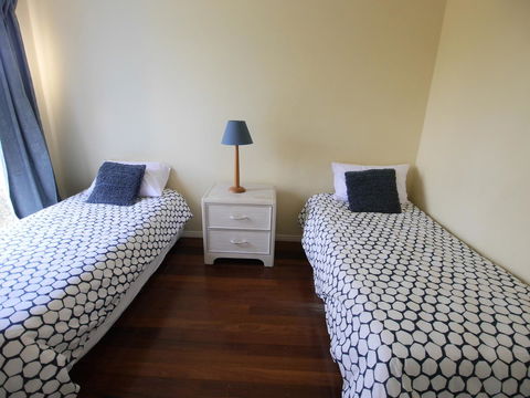 Blue House - Accommodation Newcastle 14