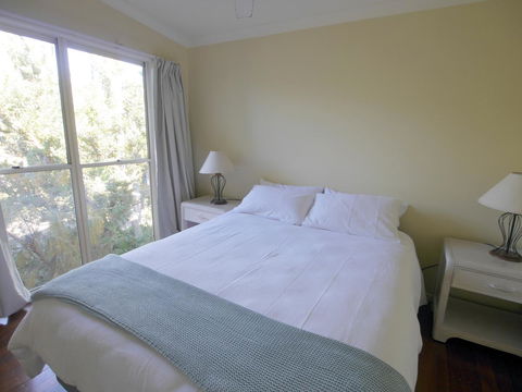 Blue House - Accommodation Newcastle 10