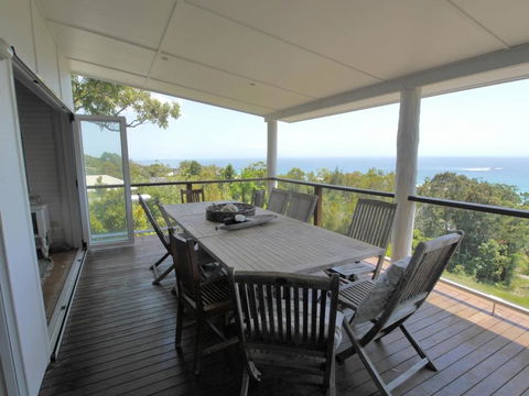 Annie's White House - Accommodation Newcastle 21