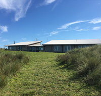 Turnstone Beach House - Accommodation Newcastle