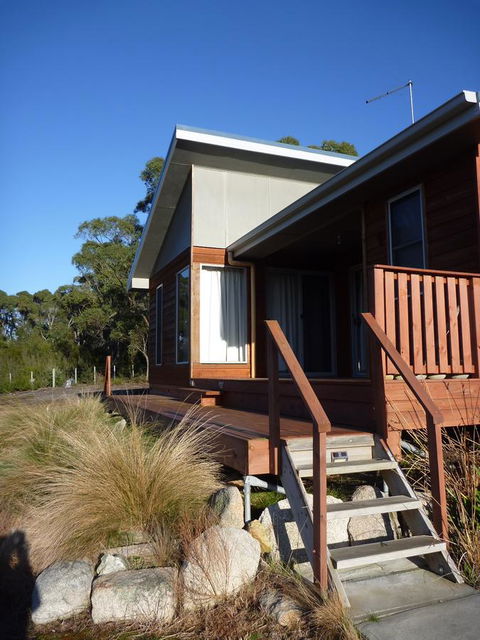 Yakkalla Holiday Cottage - Accommodation Newcastle 4