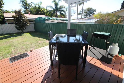 'AFRAME Tarcoola Cottage' 29 The Parade, North Haven - Accommodation Newcastle 0