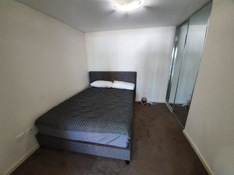 (just Listed) Bolton St 1br 350m Walk To Newcastle Beach +++ Wifi End Eand - Accommodation Newcastle 2