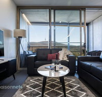 1 Bedroom Apt With Parking Walk to ANU - Accommodation Newcastle