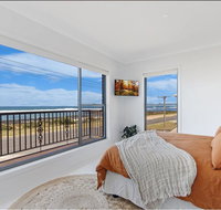10 OCEAN VILLA - Accommodation Newcastle