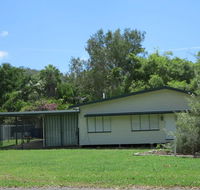 12 Wansfell Street Picnic Bay - Accommodation Newcastle