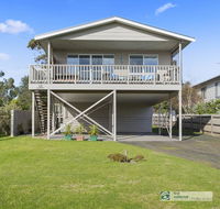 13 Seacombe Grove Ventnor - Accommodation Newcastle